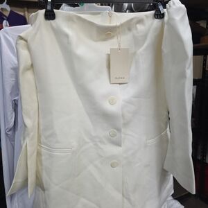 Chic Cream Blazer by HyFve